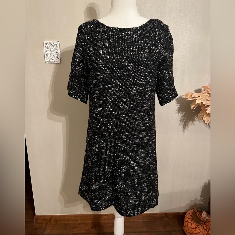 Alice+Olivia Short Sleeve Black and Gray Wool Shift Dress Size 8